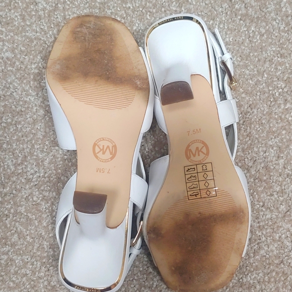 Michael Kors Cleo Sandals - Picture 5 of 6